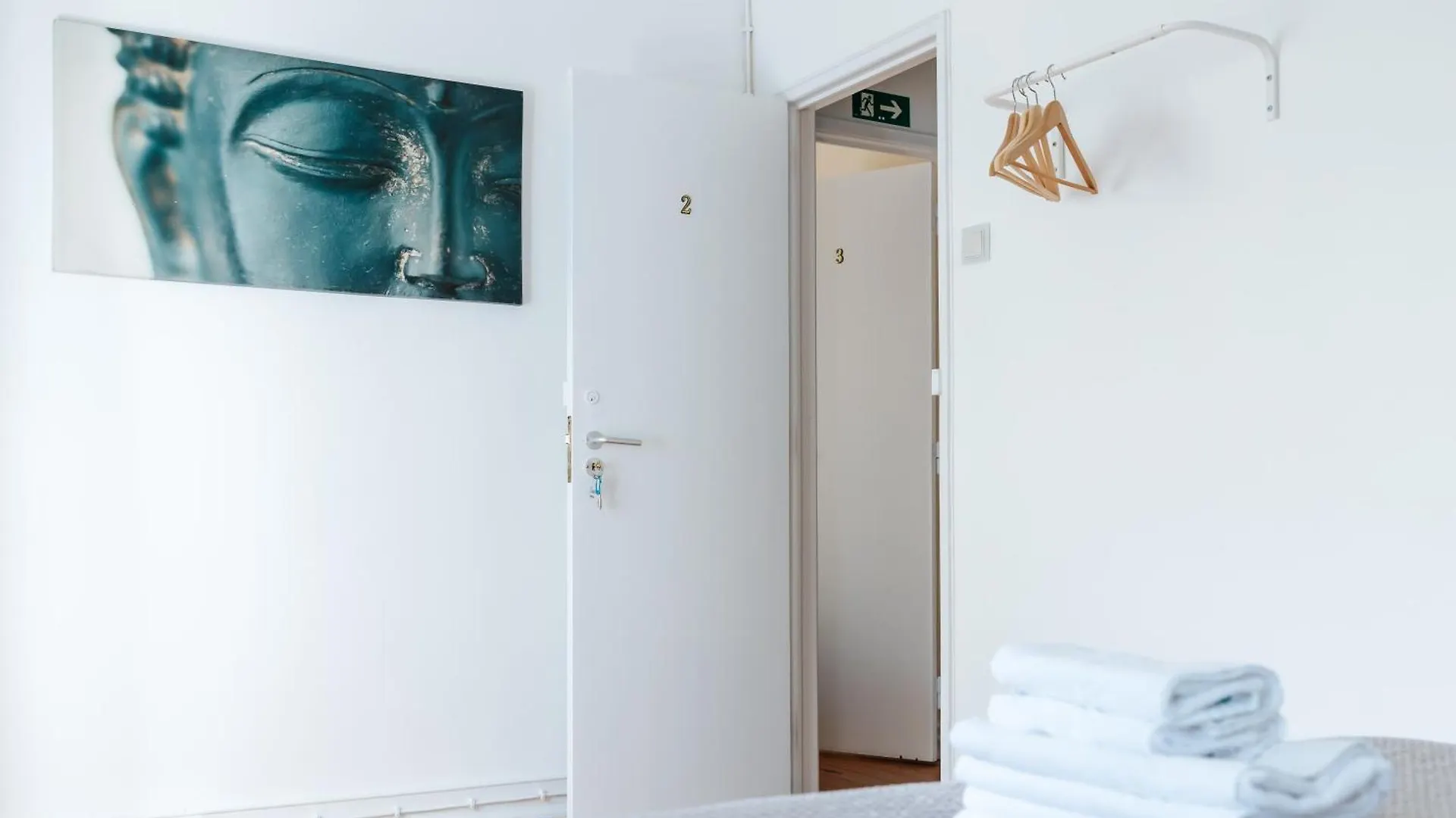Aquilla Family Room 206 Lisbon Homestay